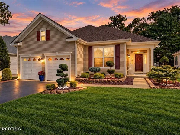 30 Rocky Brook Drive, Barnegat, NJ 08005