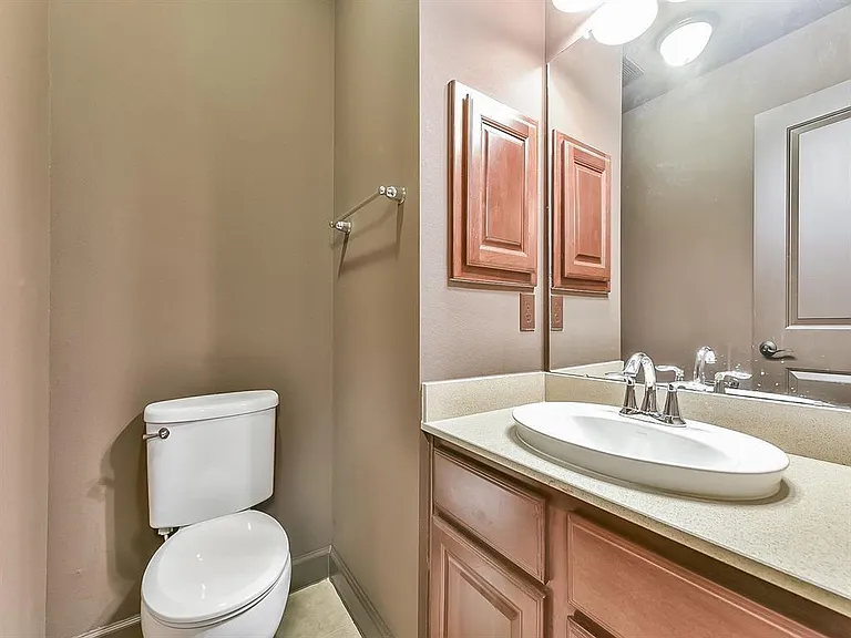 19610 S San Gabriel River Cir — Photo 38