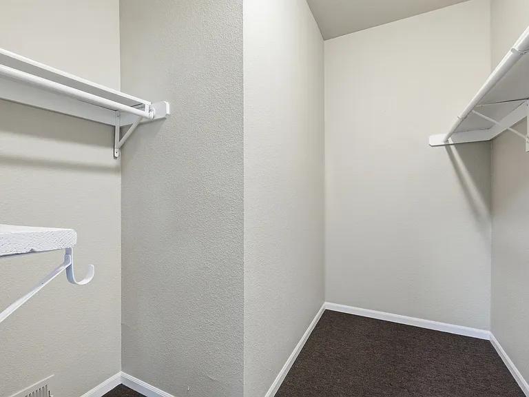 10337 Parkview Ave #10337 — Photo 10