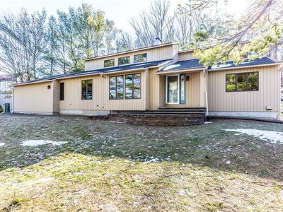 8047 Summerview Dr, Fayetteville, NY, 13066