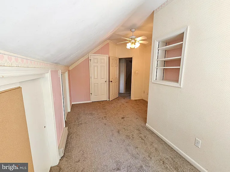 44 W Penn Ave — Photo 25