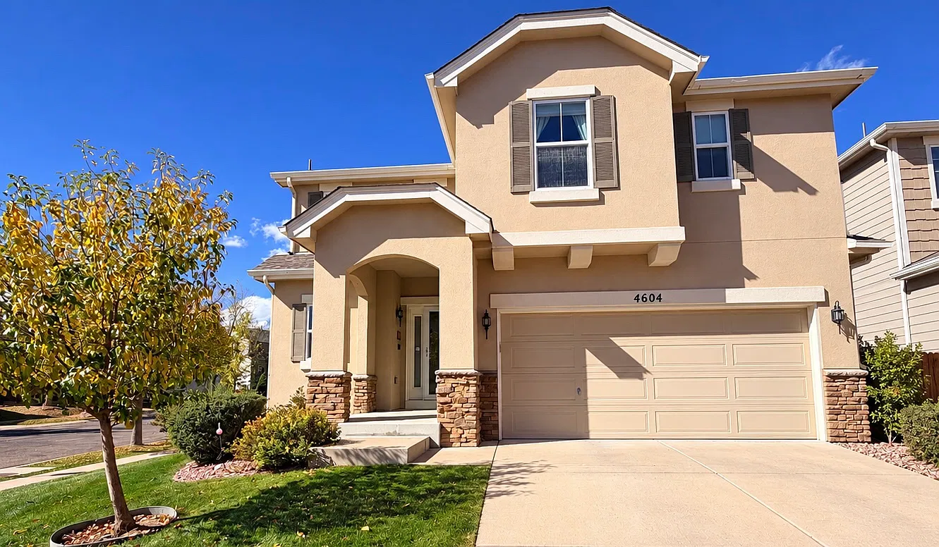 3 bed, 1640 sqft, $2,250 — Photo 1