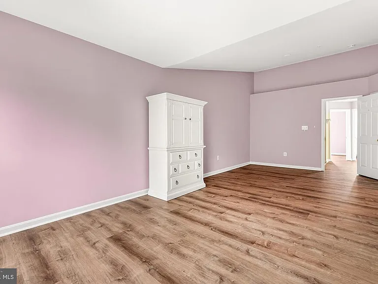 2572 Carrington Way — Photo 28