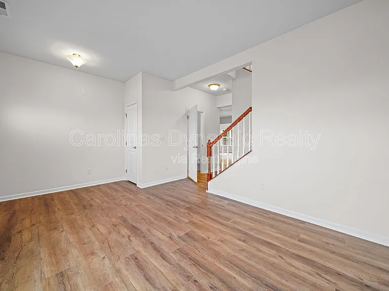 1793 Mill Creek Ln SW — Photo 6