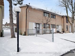 15 Fleetwood Cres #15, Brampton, ON L6T2E5