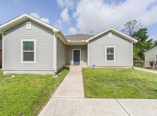 10310 Chesterfield Dr, Houston, TX 77051