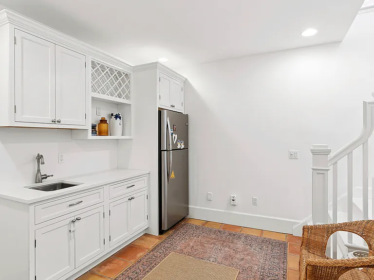 263 Little Plains Rd — Photo 15