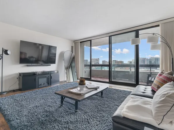 566 Commonwealth Ave APT 1110, Boston, MA 02215