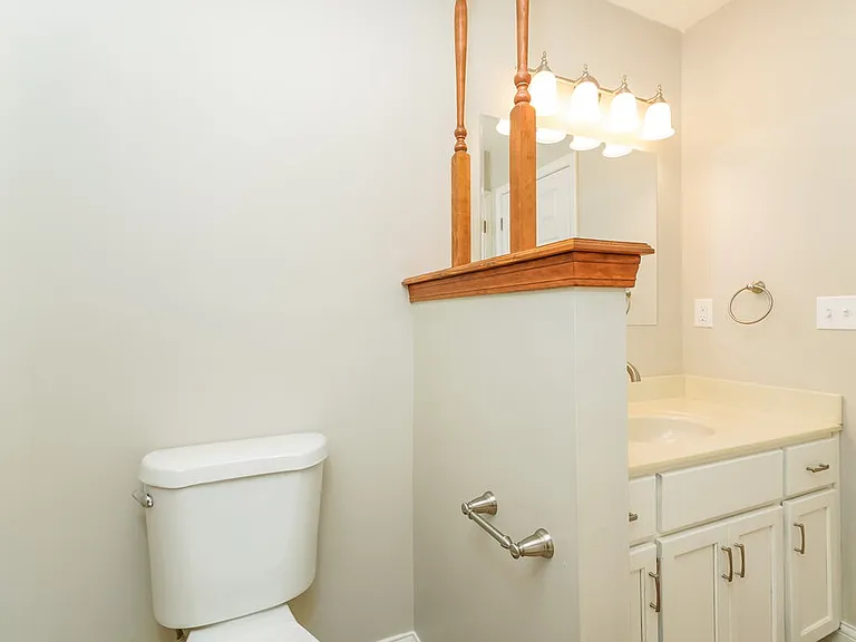 3124 Eastpointe Dr — Photo 12