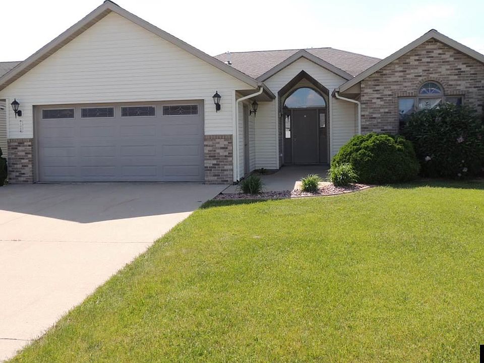 1st image of 108 Copper Village Cir