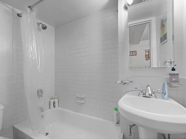 45 Tudor City Pl #2012 — Photo 11