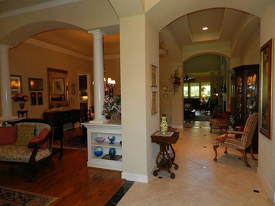 Grand Foyer with 20" Tile Flooring.