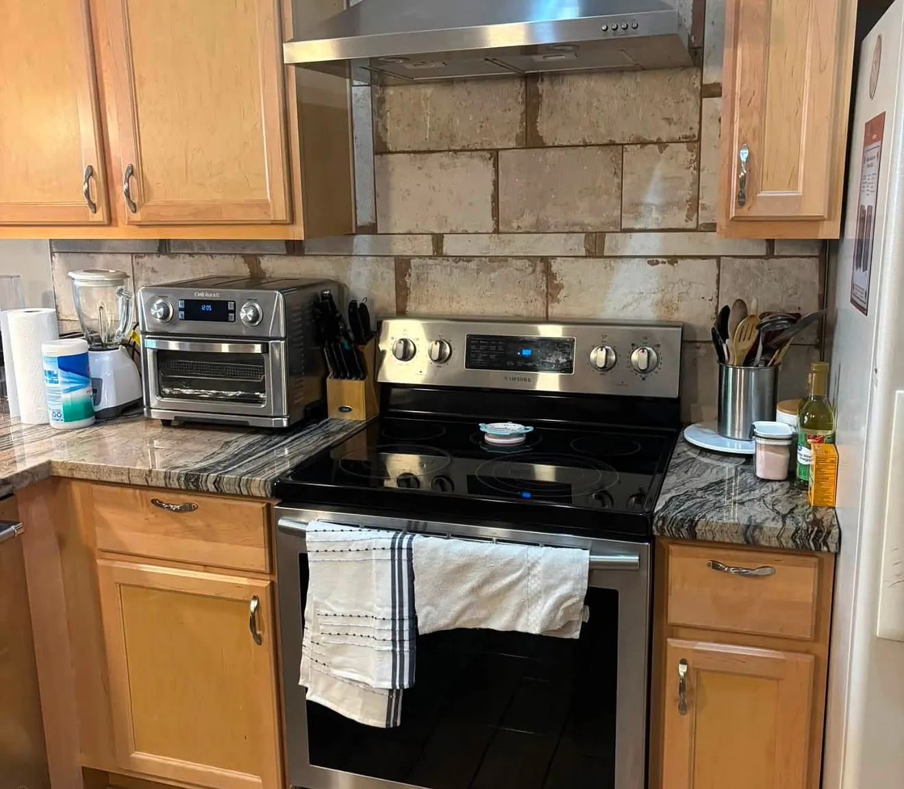 W Cheryl Dr, Glendale — Photo 4