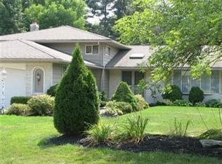 28035 Forestwood Pkwy, North Olmsted, OH 44070