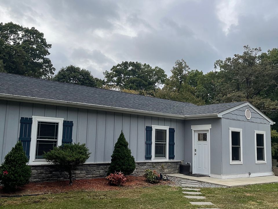 1st image of 45190 Settlers Ln