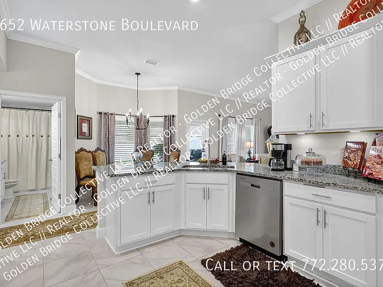 8652 Waterstone Blvd — Photo 1