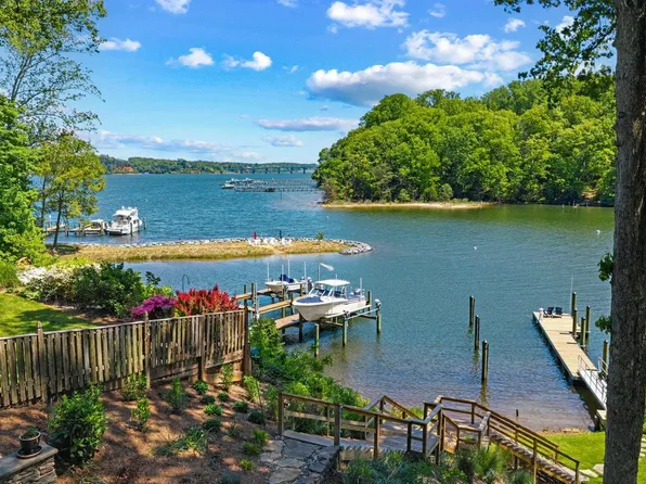 327 Riverview Trl, Annapolis, MD 21401