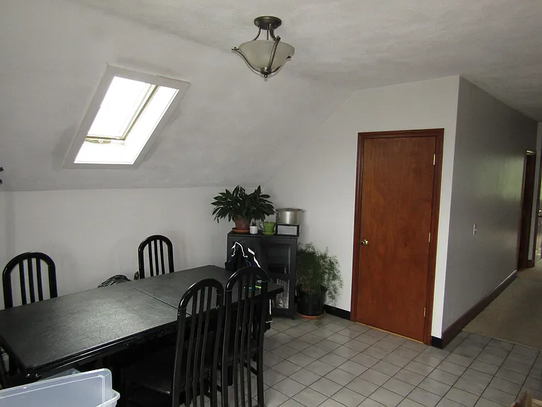 561 Hope St #3 — Photo 4