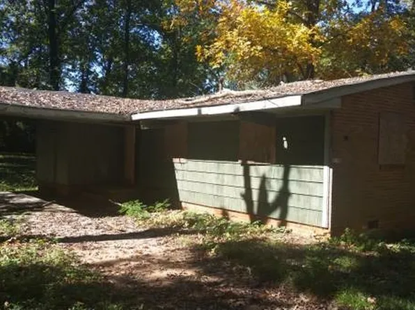 5189 Heather Ln, Atlanta, GA 30349