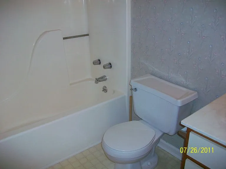 103 Calhoun St #13 — Photo 2