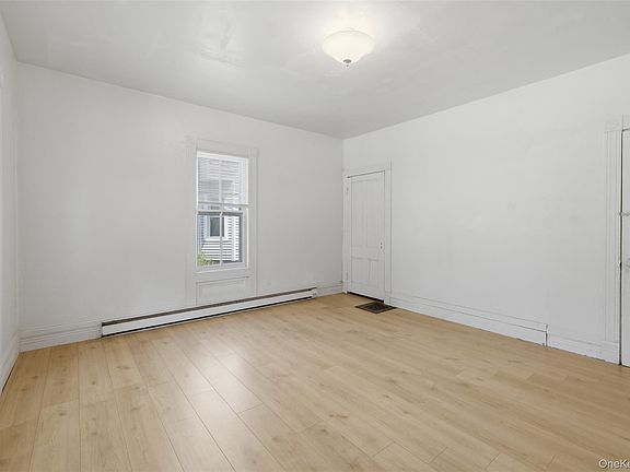 4th image of 47 Ulster Avenue