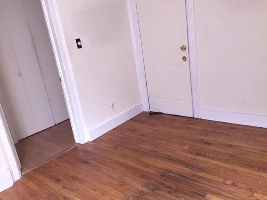 Rented by Douglas Elliman | media 7