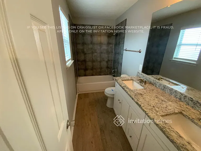 1400 Cloyne Dr — Photo 12