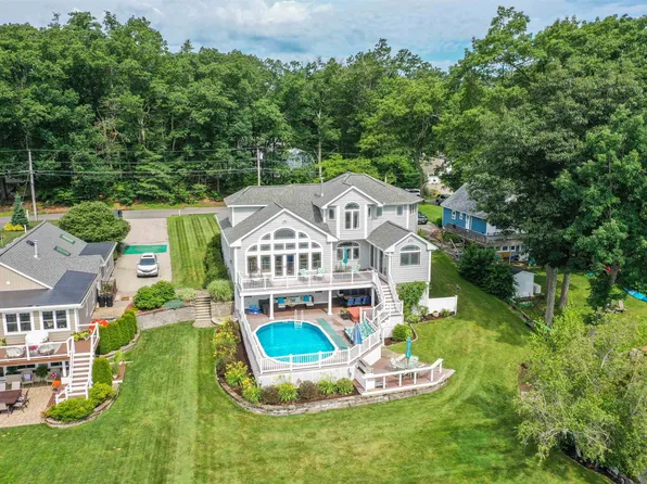 277 Shore Drive, Salem, NH 03079