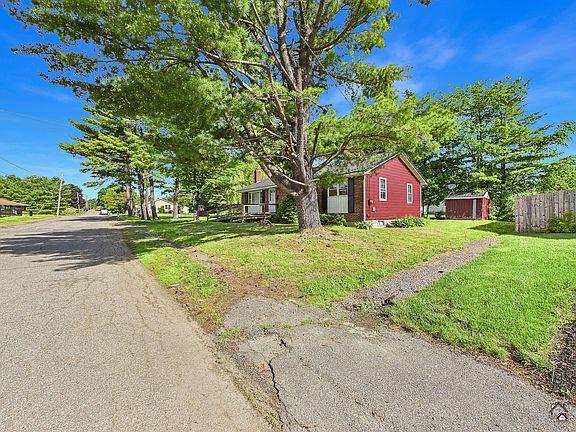4th image of 37 Marlboro Avenue