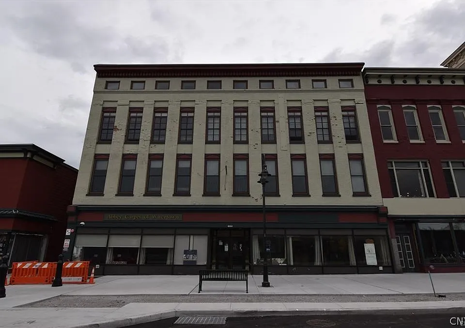 150 Court St #3