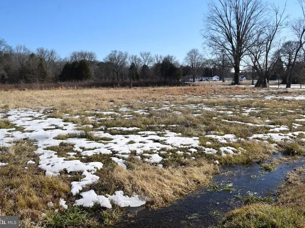 36724 Fielding Dr, Chaptico, MD 20621