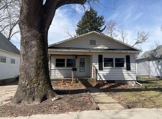 225 N English Ave, Springfield, IL 62702