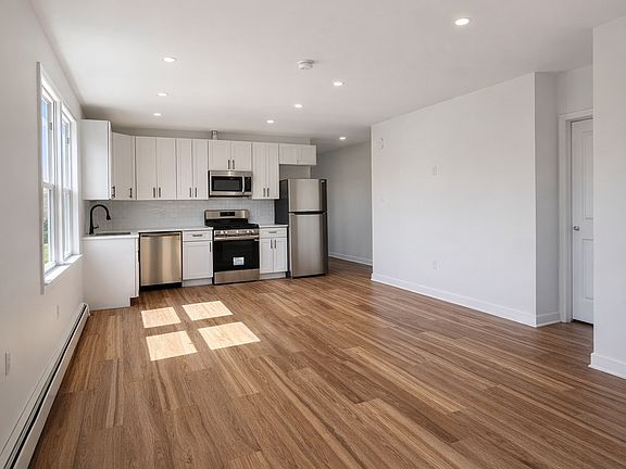 3rd image of 32-62 61st St #2