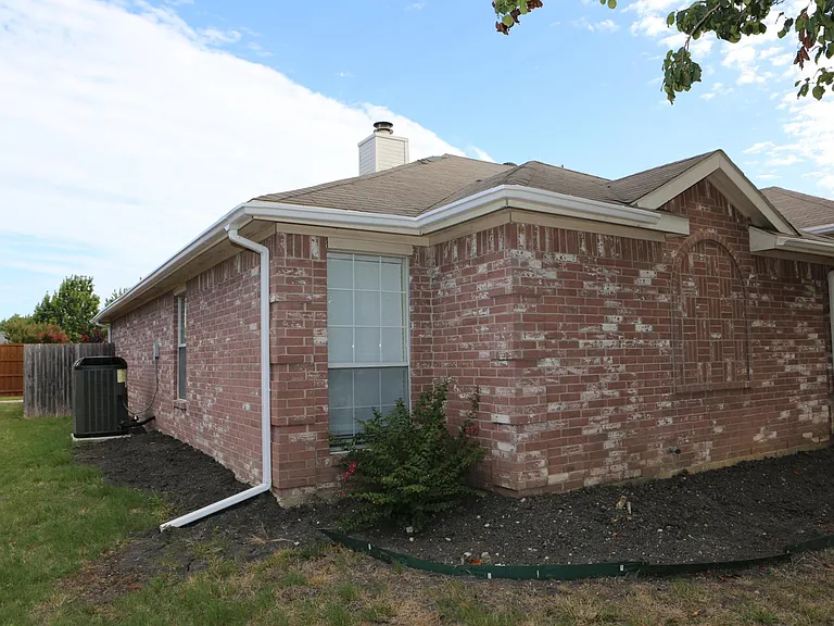 7305 Maplewood Dr — Photo 117