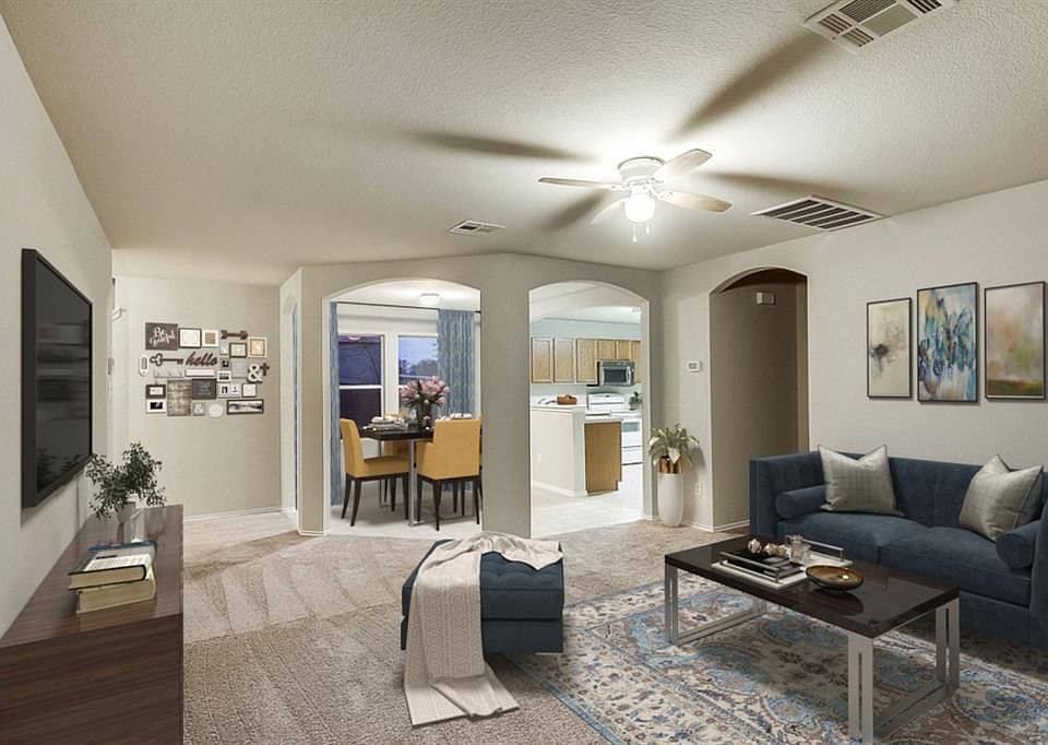 1st image of 201 Quail Hollow Dr