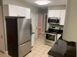 35 Rockwood Rd APT 1, Norfolk, MA 02056
