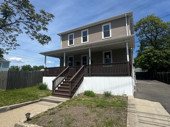 38 Taunton Ave Floor 2