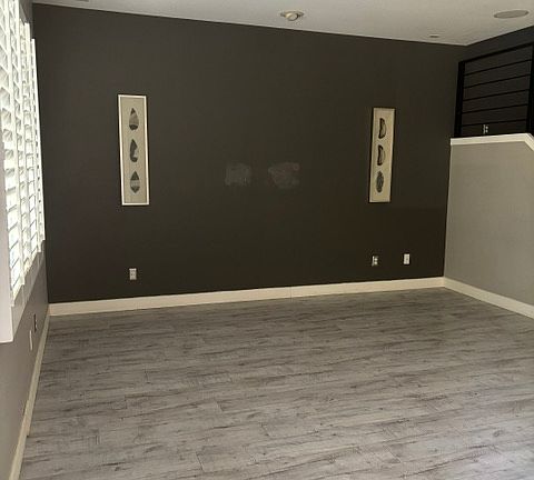 5th image of 10004 Camino Loma Verde Ave