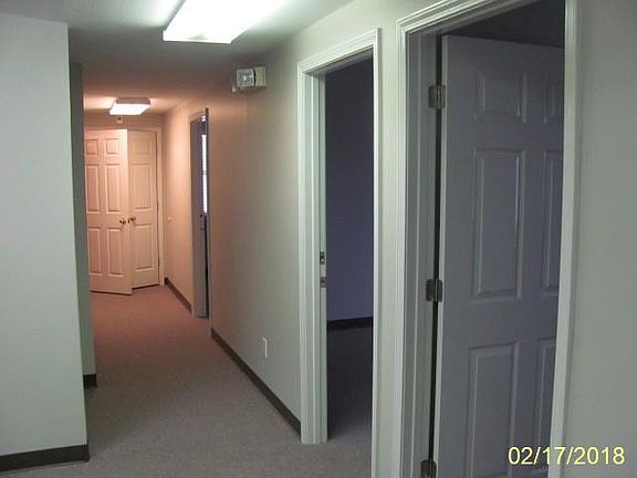 3rd image of 7111 Halcyon Park Dr Ste H