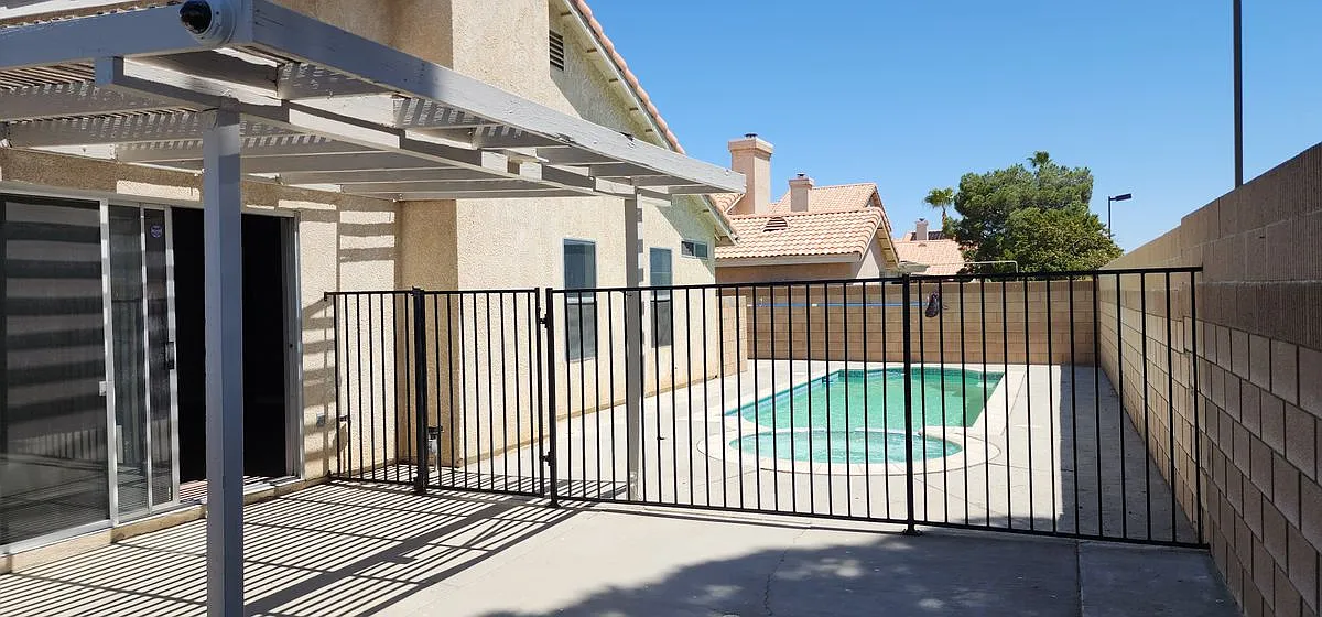 3 bed, 2.0 bath, 1542 sqft, $2,695 — Photo 4