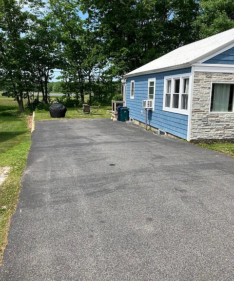 82 Hills Beach Rd — Photo 3