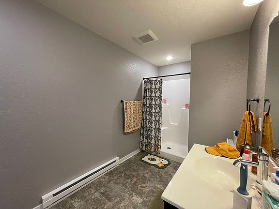 5th image of 3206 Gateway Drunit D