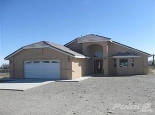 10087 Beekley Rd, Phelan, CA 92371