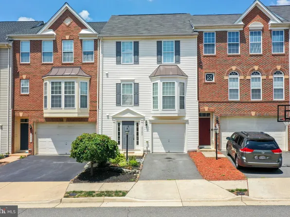 25403 Lisa Ter, Aldie, VA 20105