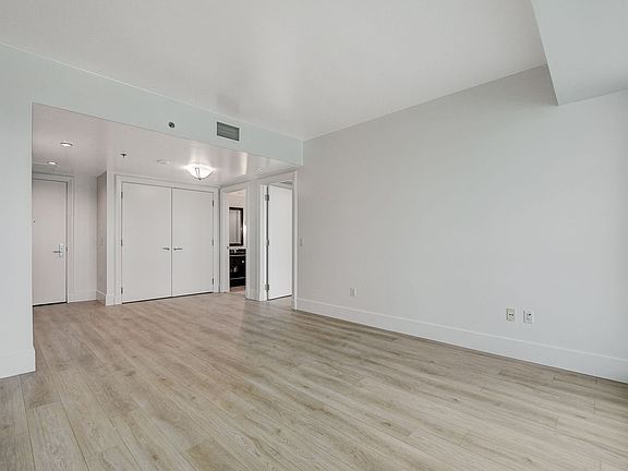 4th image of 2700 Las Vegas Blvd S Unit 3004