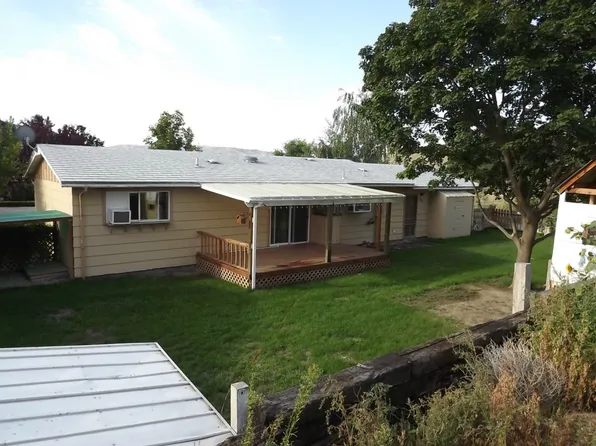 1360 Nickell St, Okanogan, WA 98840