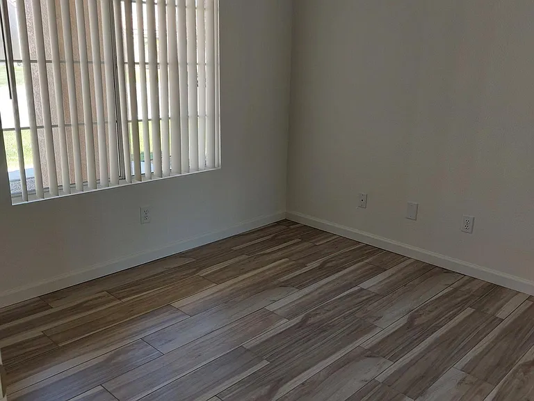 79315 Desert Wind Ct — Photo 17