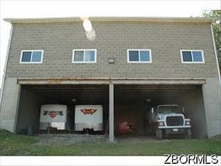 3rd image of 1100 Hideaway Ln