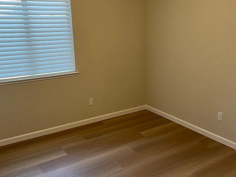 933 Lake Canyon Ave — Photo 13