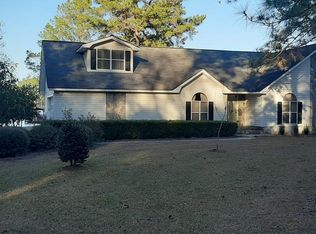 407 Woodlake Cir, Douglas, GA 31535